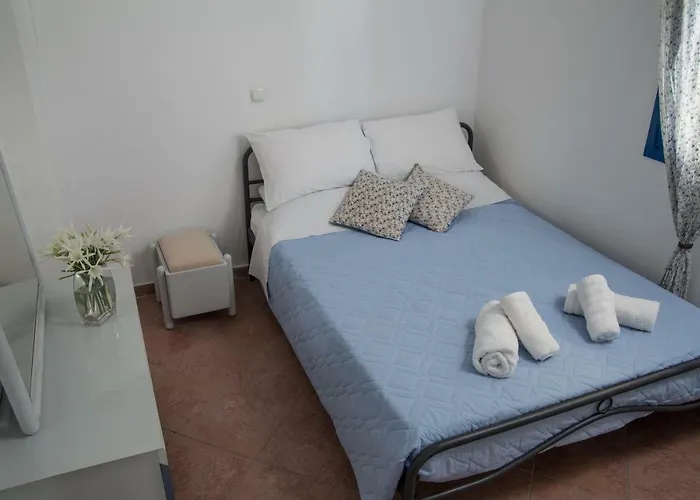 Case de vacanță Dome Gennadi